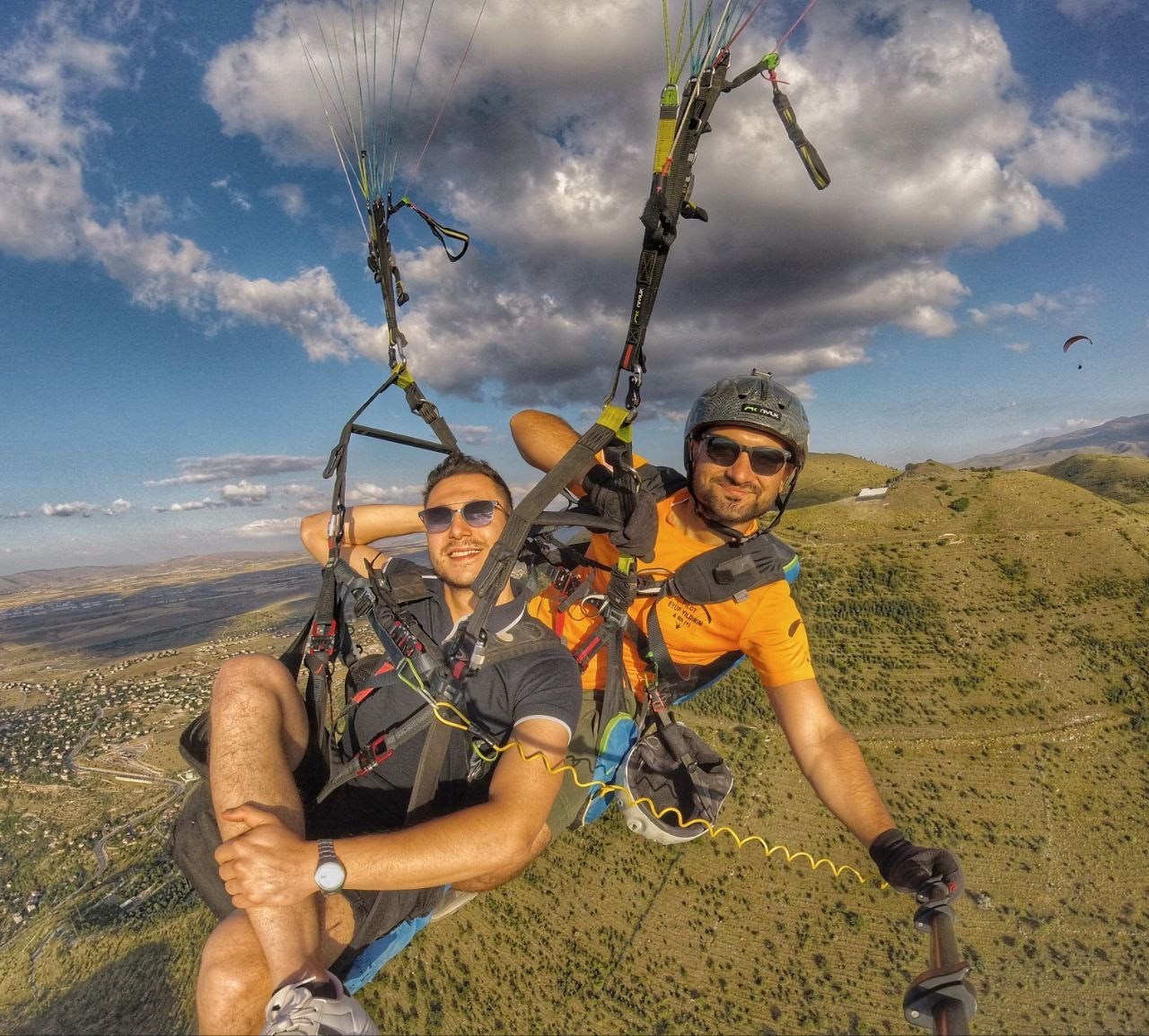 Gökyüzünde özgürlük